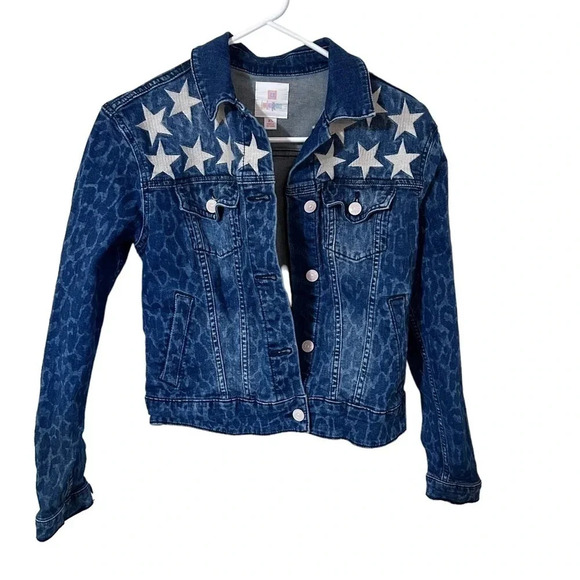 LuLaRoe Harvey Jean Jacket size XS denim star printed animal print coat - Picture 1 of 6